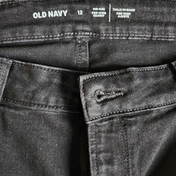 Women's Old Navy Mid-rise POP Icon distressed Skinny jeans - Picture 1 of 6